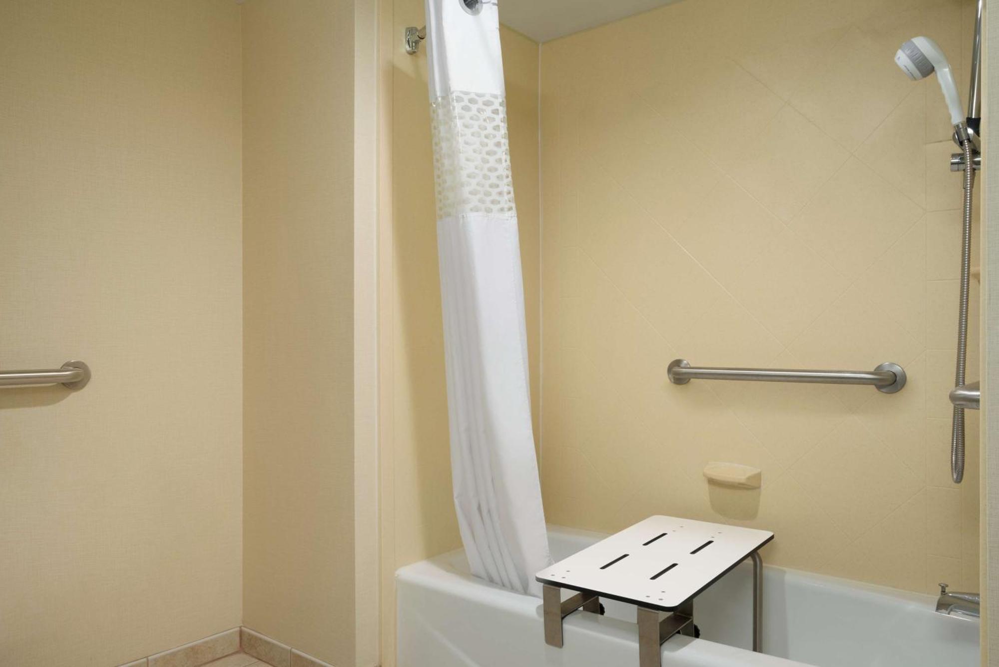 Hampton - Jim Thorpe Hotel 3*