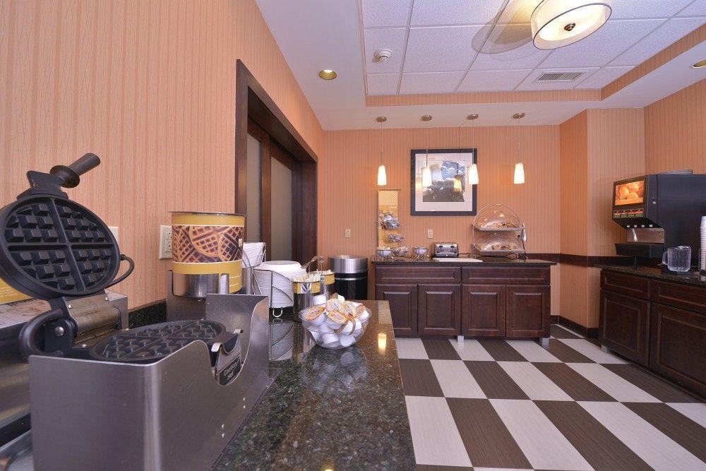 Hampton - Jim Thorpe Hotel 3*